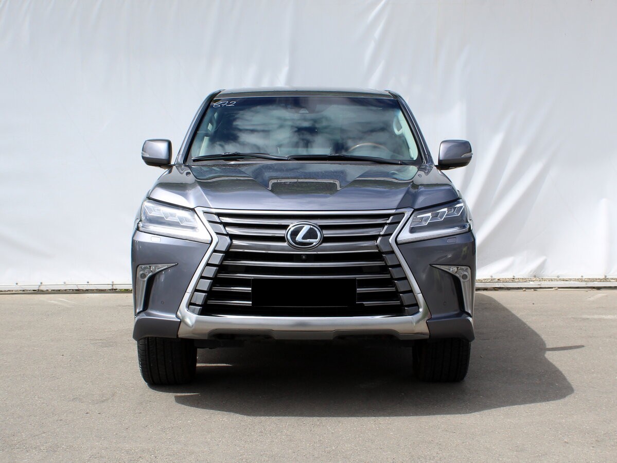 2016 Lexus LX450d 4.5L V8 – Image 11