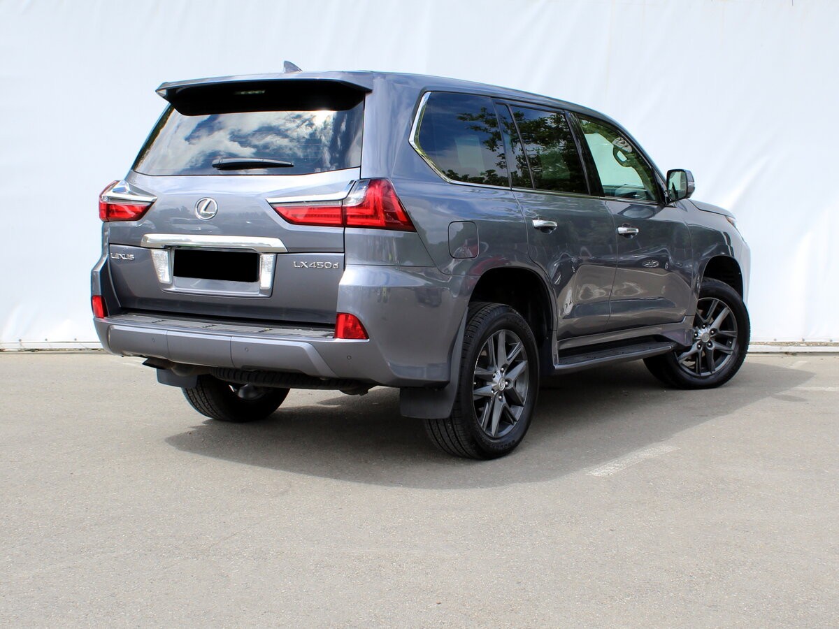 2016 Lexus LX450d 4.5L V8 – Image 15