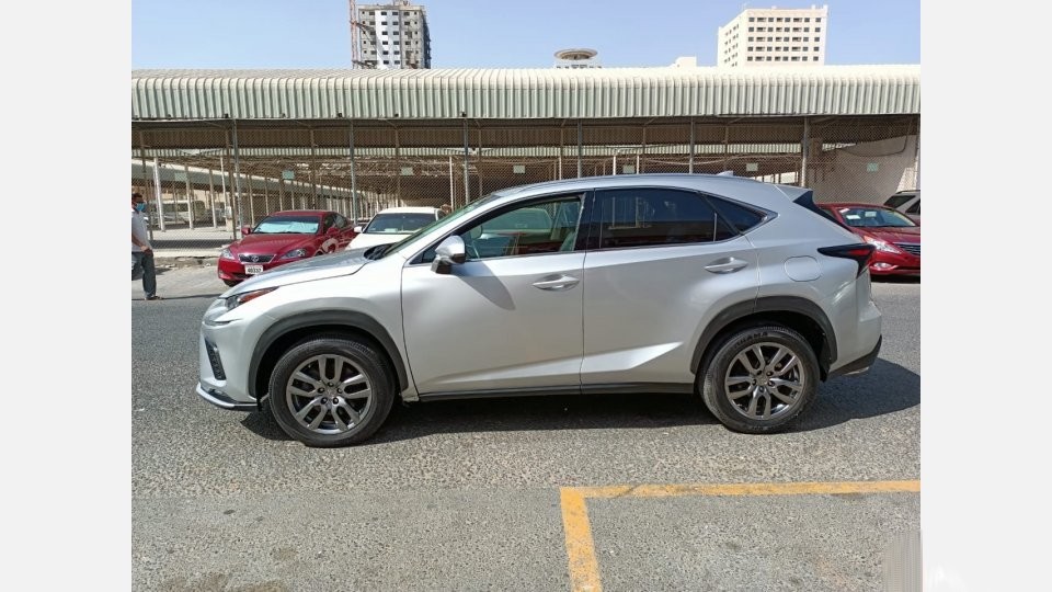 2016 Lexus NX200t 2.0L – Image 10