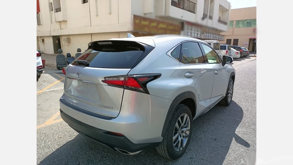 2016 Lexus NX200t 2.0L – Image 12