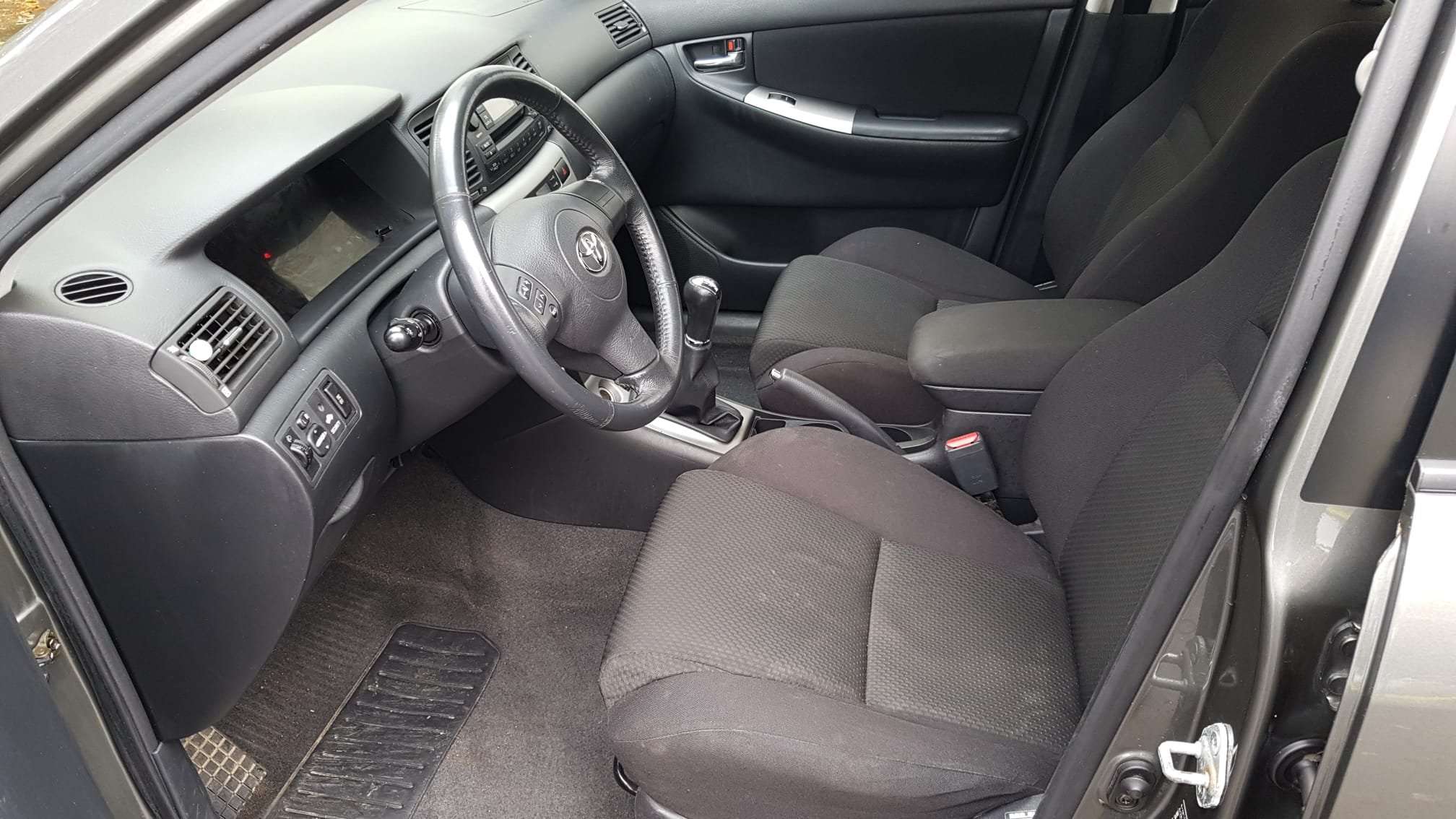 2005 Toyota Corolla 1.6L VVT-i – Image 16