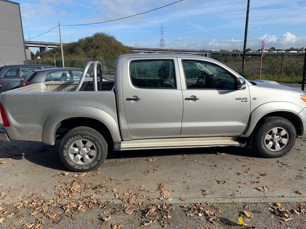2008 Toyota Hilux 2.5L 4X4 – Image 7