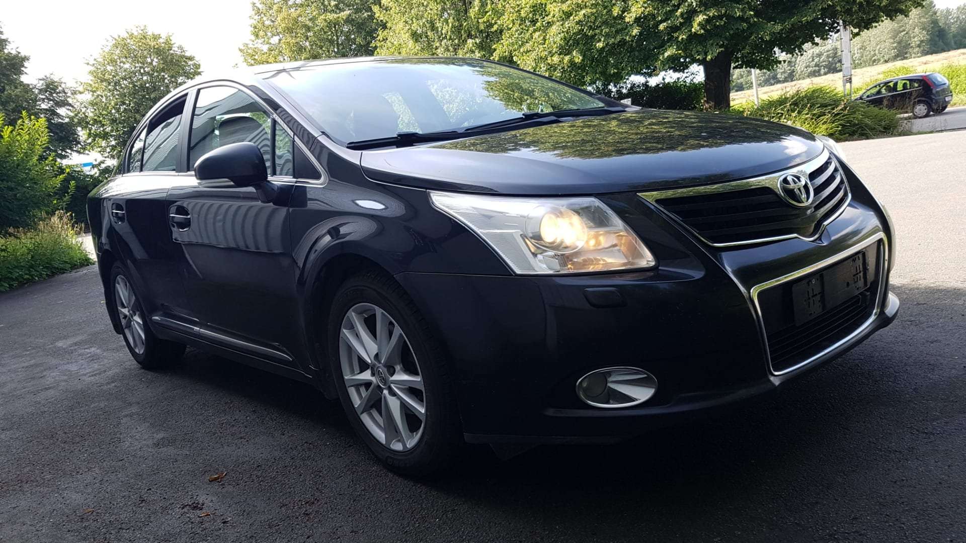 2010 Toyota Avensis 2.0 D-4D – Image 7