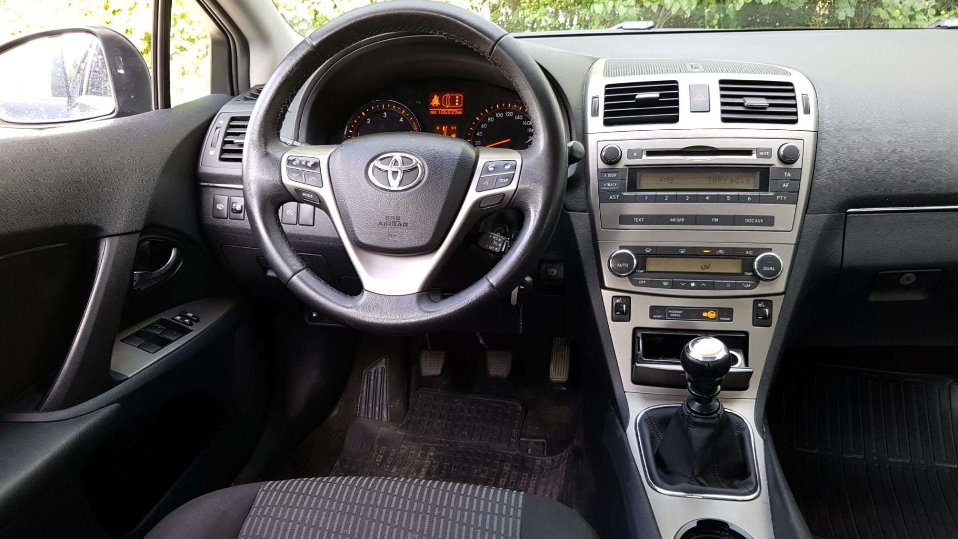 2010 Toyota Avensis 2.0 D-4D – Image 9