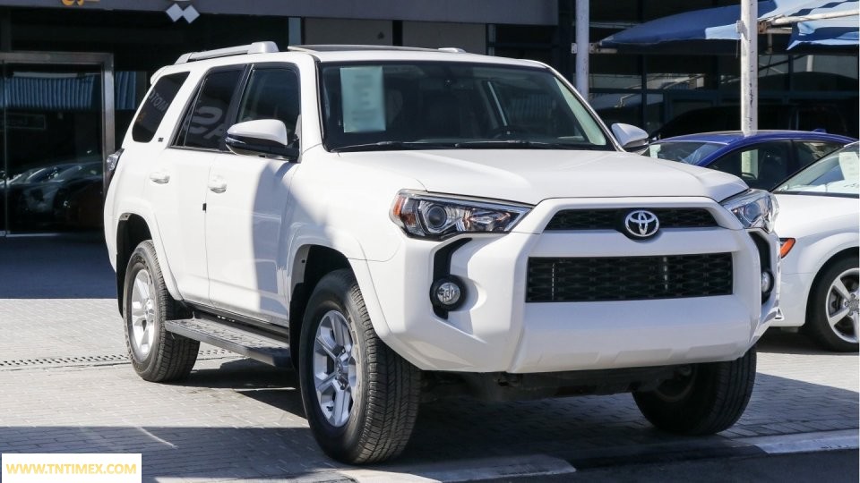 2016 Toyota 4-Runner 4.0L SR5 – Image 9