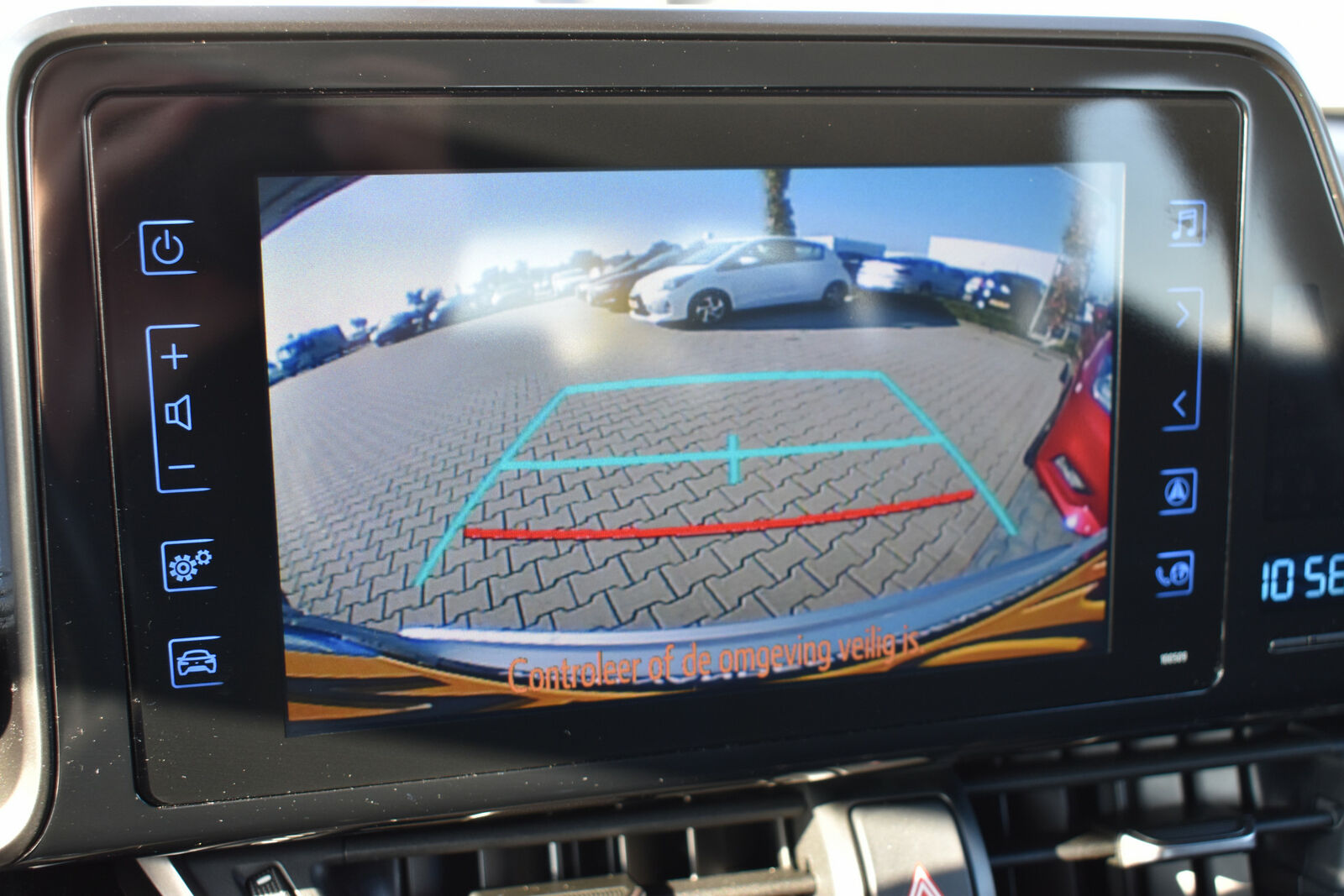 2018 Toyota C-HR 1.2L Dynamic – Image 5