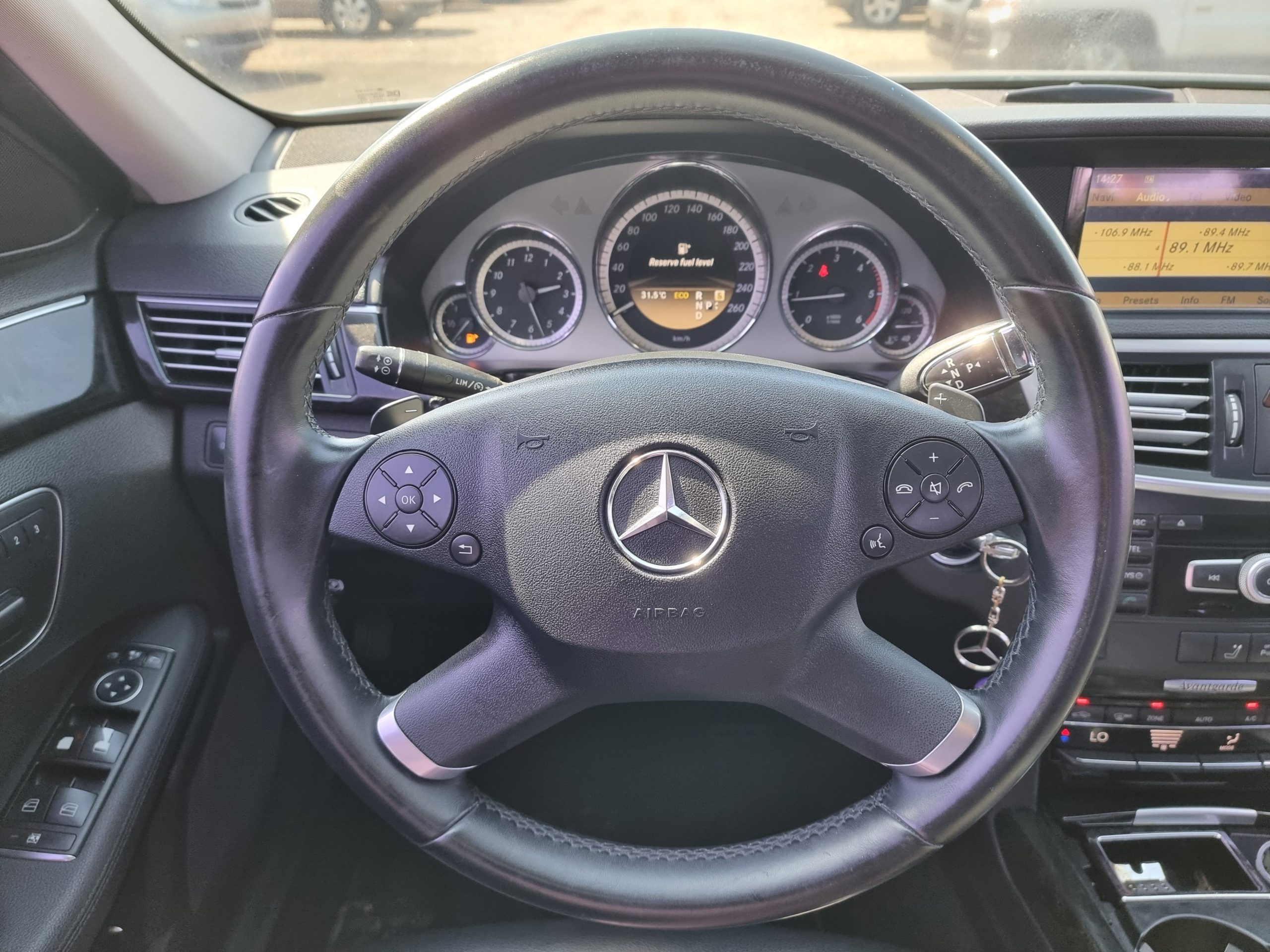 2012 Mercedes-Benz E220 CDI – Image 4