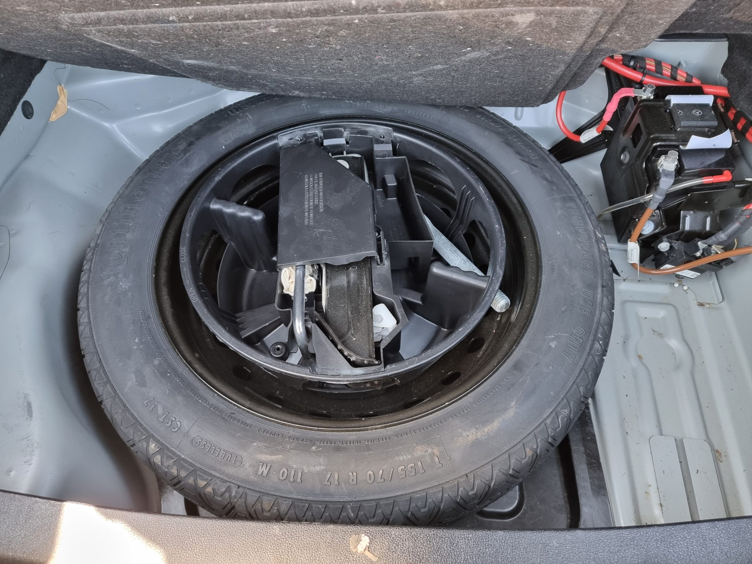 2012 Mercedes-Benz E220 CDI – Image 10