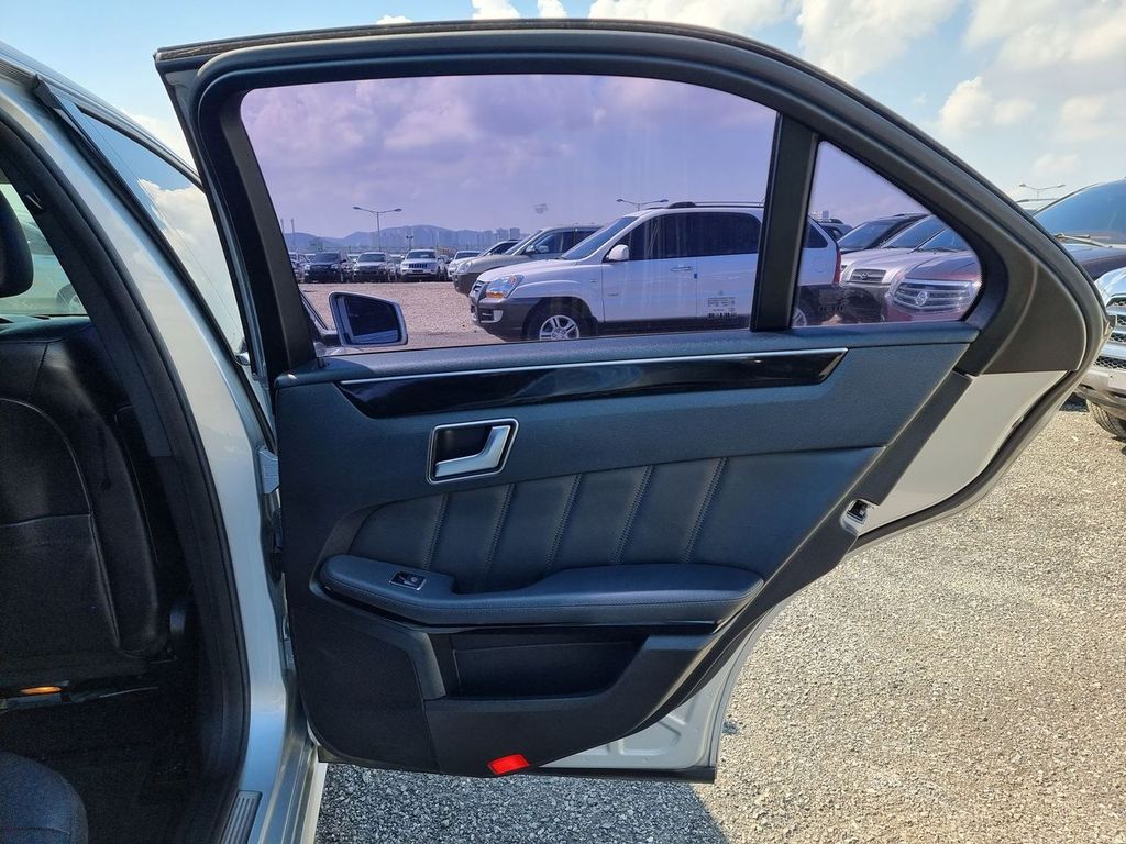 2012 Mercedes-Benz E220 CDI – Image 14