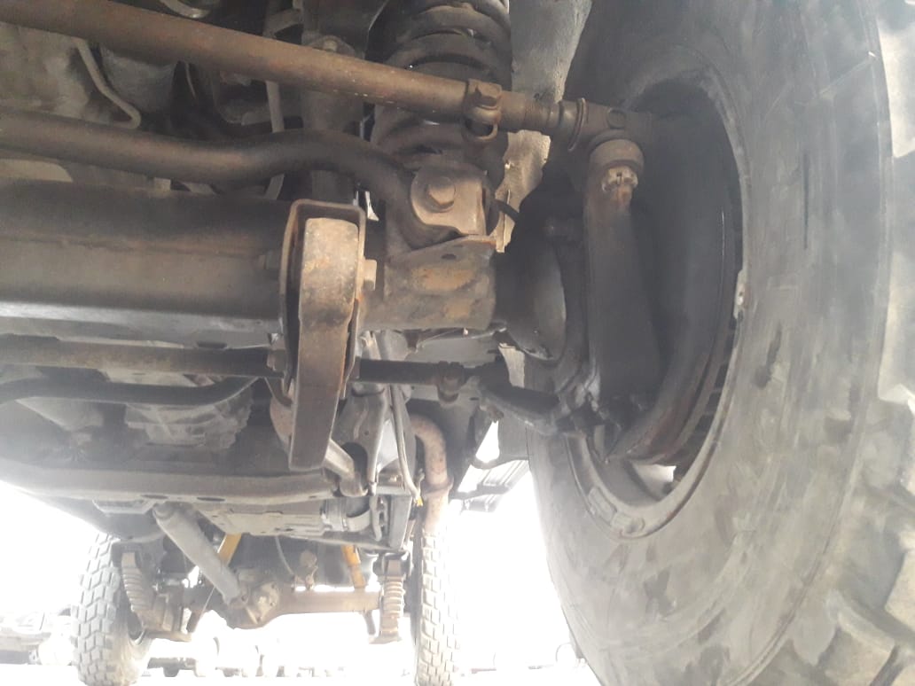 2012 Toyota Land Cruiser Pickup 4.5L V8 – Image 24