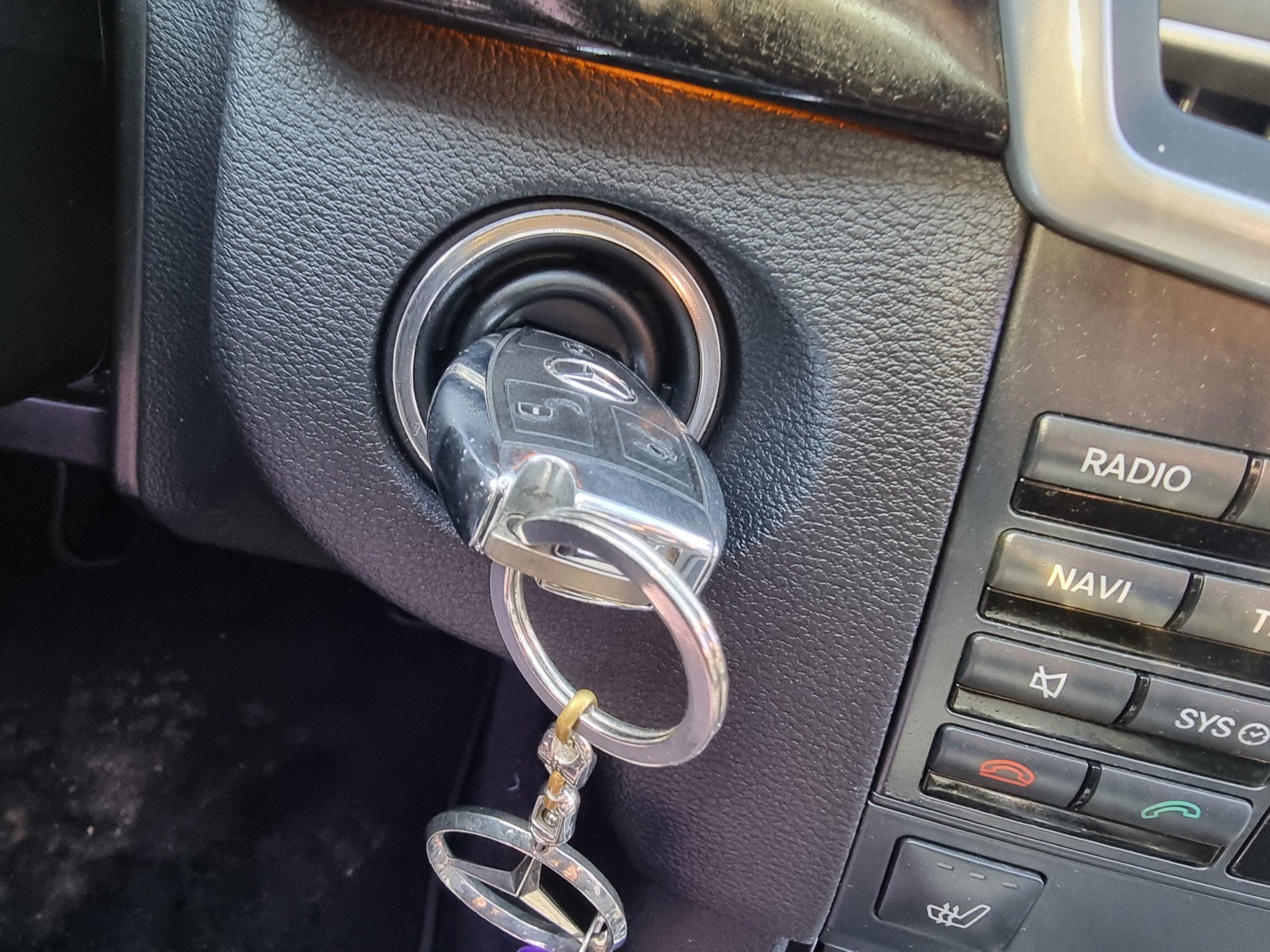 2012 Mercedes-Benz E220 CDI – Image 7