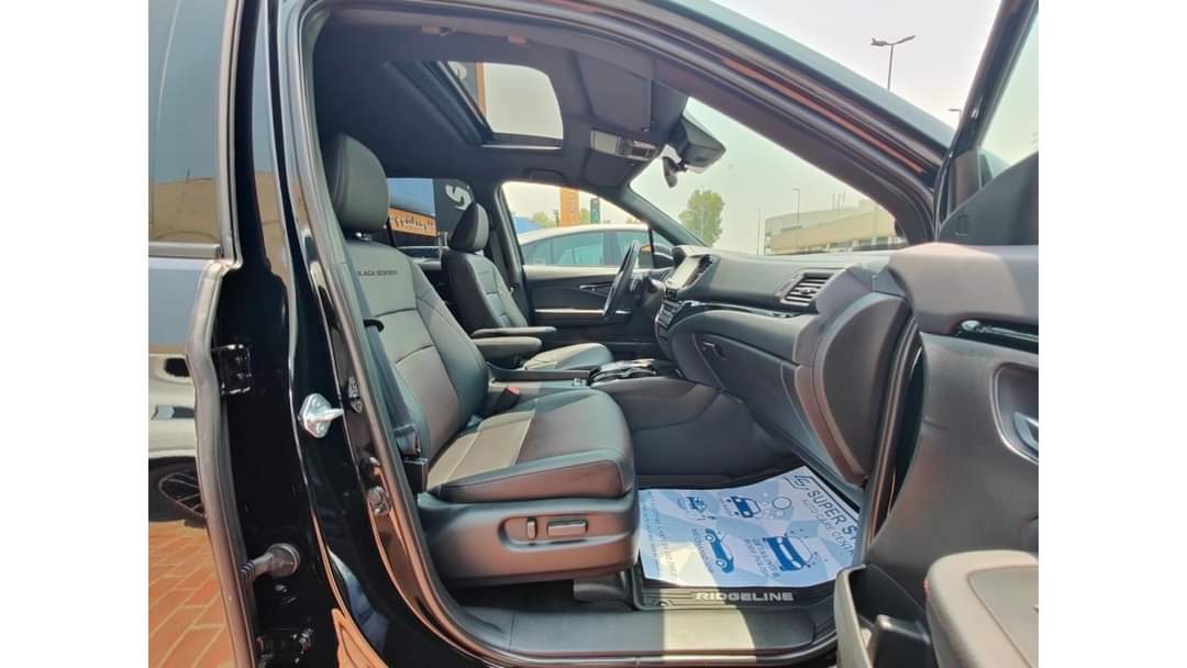 2021 Honda Ridgeline 3.5L AWD – Image 13